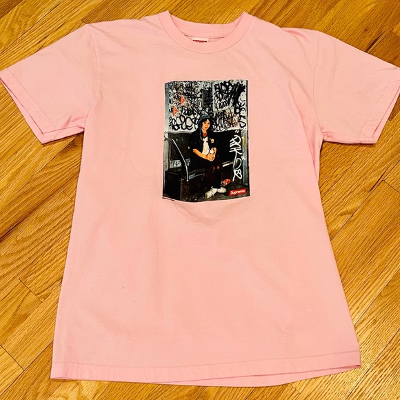 Supreme Other - SUPREME Lady Pink tee